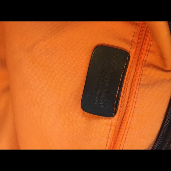 Leather bag with floral design - Picture 6 of 8